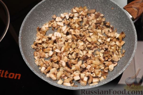 Рыбные зразы с салом, грибами и сыром